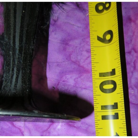 Vintage Victorian 11 inch Display Doll with case in Black Velvet with Feathers - Picture 4 of 8